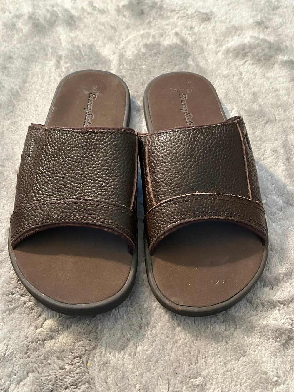Tommy Bahama Slides